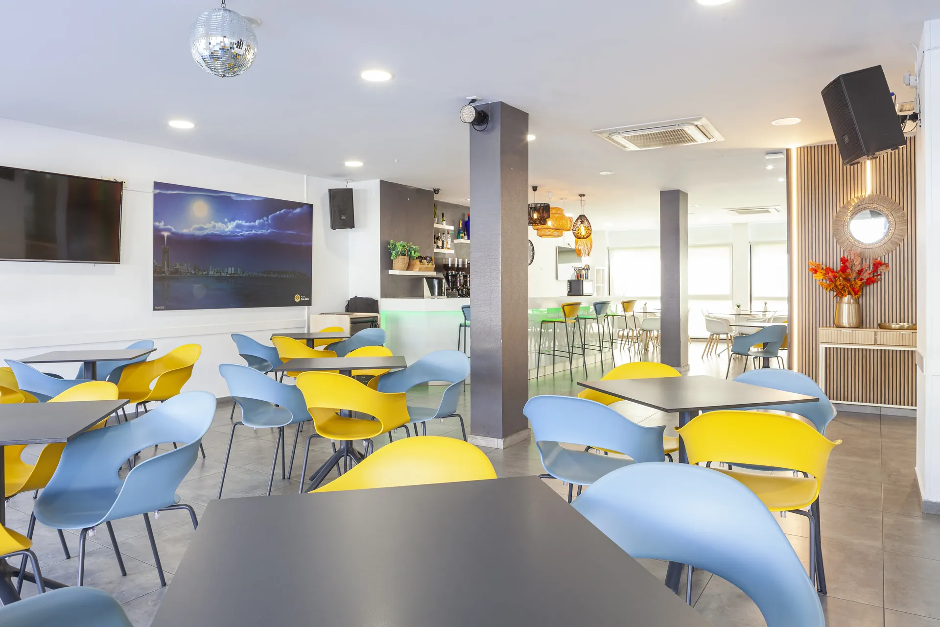 Cafetería 07